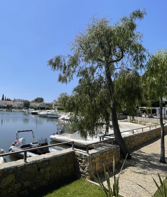 Vue sur le port