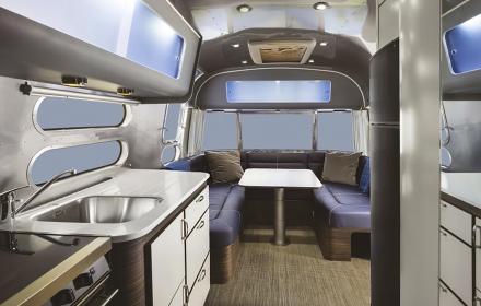 Coin sjour et cuisine Air Stream Lodge